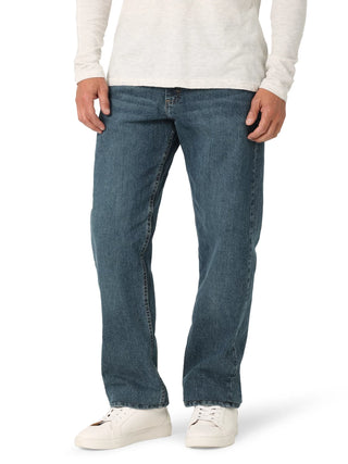 Plus Size Men's and Big Men's Relaxed Fit Jeans with Flex