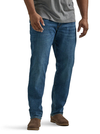 Plus Size and Big Men’s Extreme Motion Straight Fit Tapered Leg Jeans