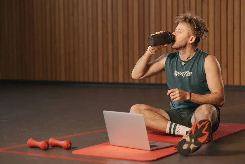 Lifting and Drinking: What the Research Actually Says About Your Gains Based on How You Drink