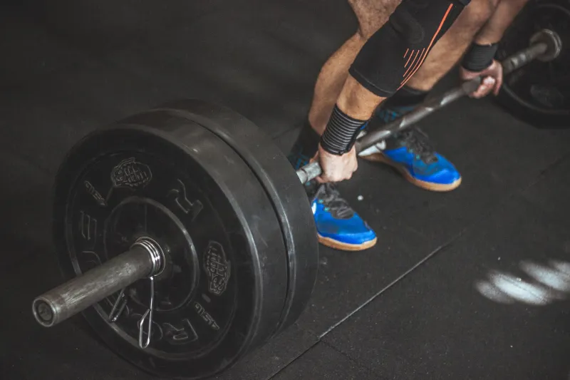 When Your Grip Gives Out First: The Hidden Ceiling on Your Pulling Strength